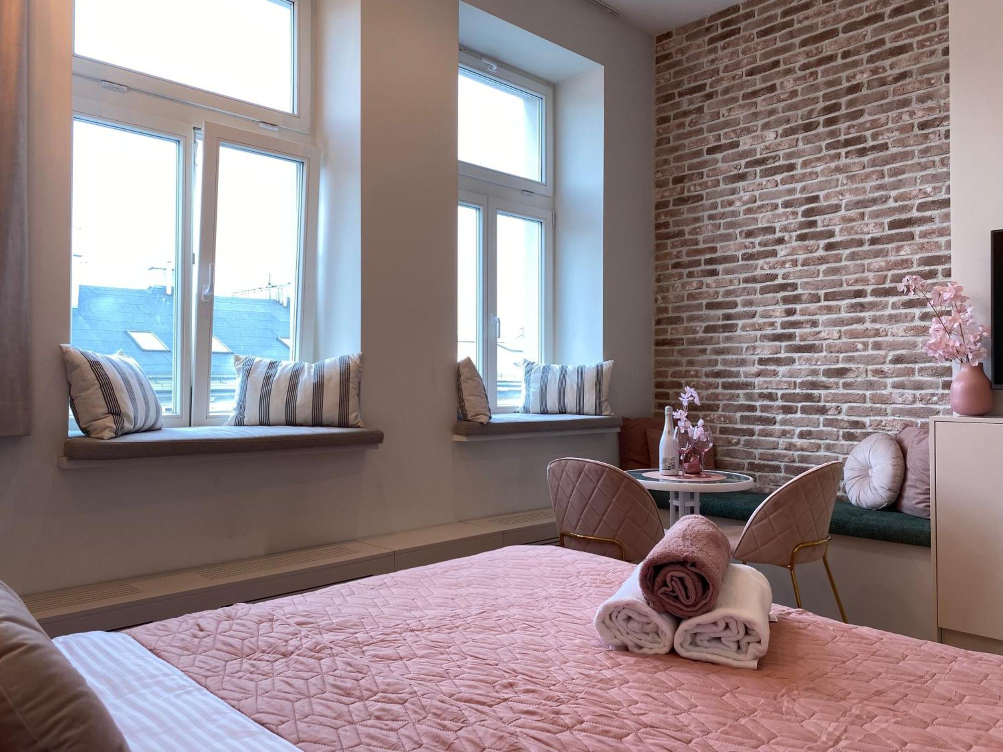 Royal Rose Apartment - Old Town Krakow Luaran gambar
