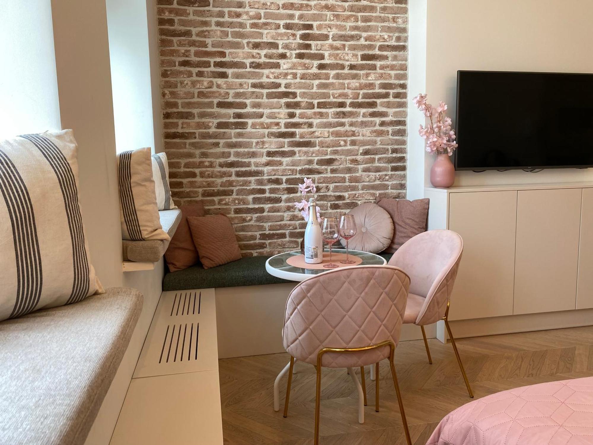 Royal Rose Apartment - Old Town Krakow Luaran gambar